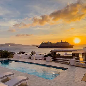 Πανσιόν With-inn Mykonos, Τούρλος